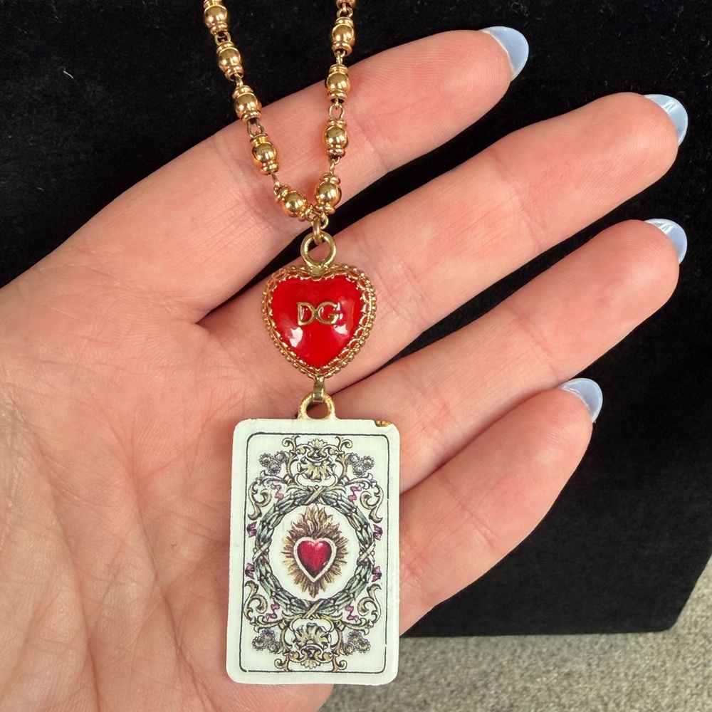 D&G Heart Card Long Necklace with case - Picture 3 of 7